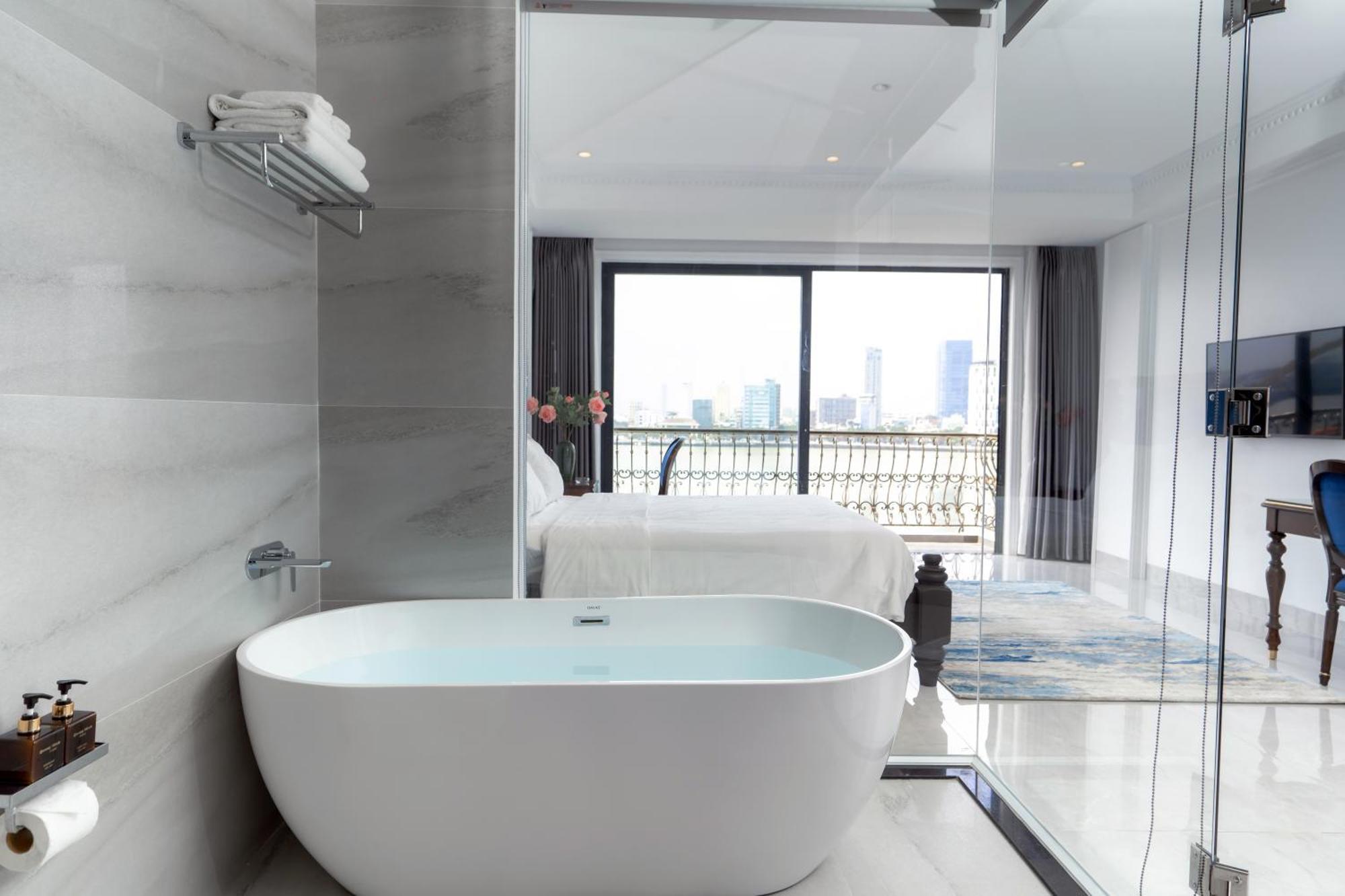 Quang Minh Riverside Hotel Danang Екстер'єр фото